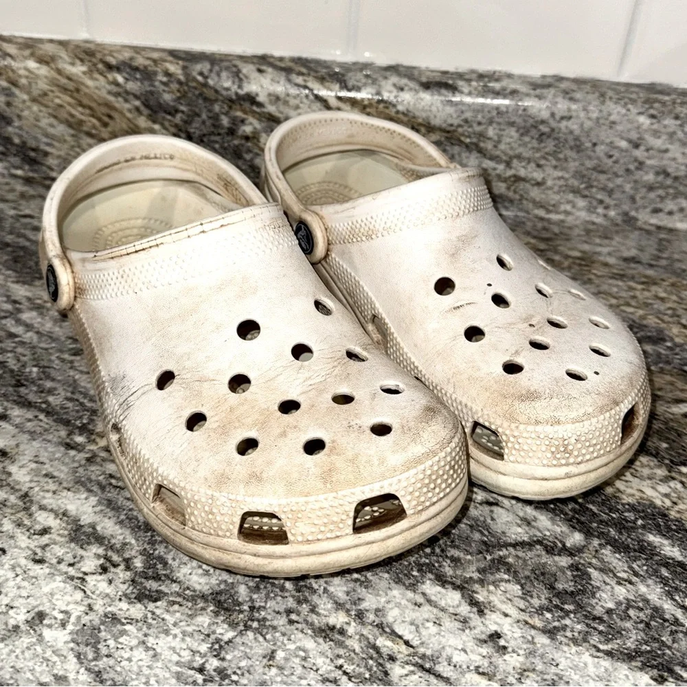 Crocs - Picture 1 of 5